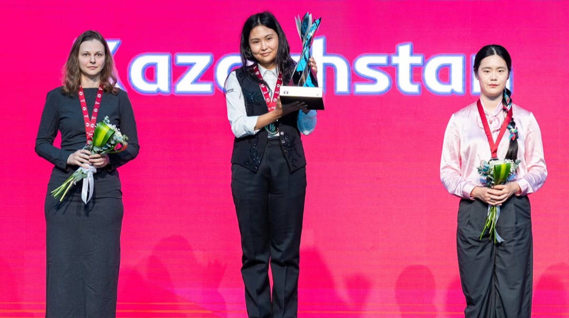 Анна Музичук з медаллю чемпіонату світу з бліцу