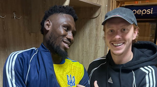 Наш козак: зірковий легіонер Шахтаря приміряв на себе футболку збірної України