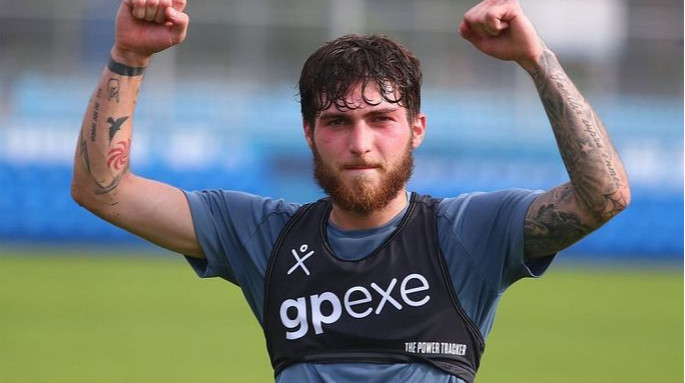 Полузащитник Динамо покинул Гранаду и вернется в Украину