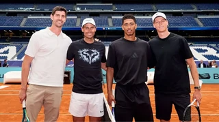 Футболісти Реала зіграли у теніс проти Надаля і Сіннера, влаштувавши шоу на Бернабеу