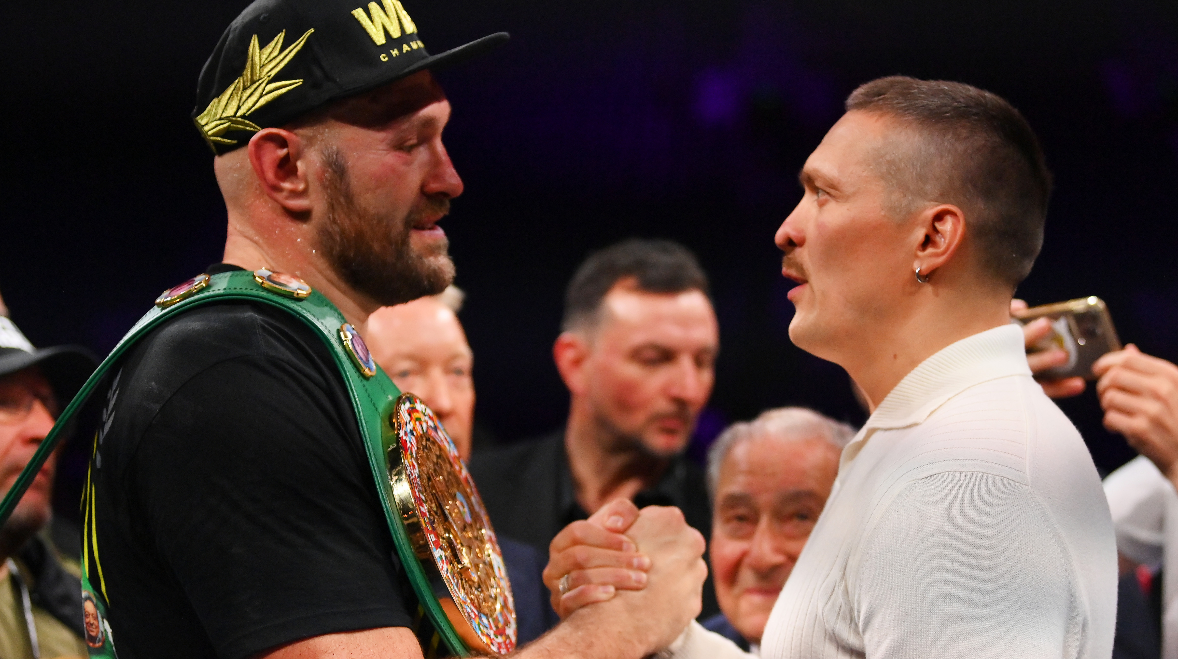 Колишній чемпіон пояснив, чому Ф'юрі заслуговує на третій бій проти Усика