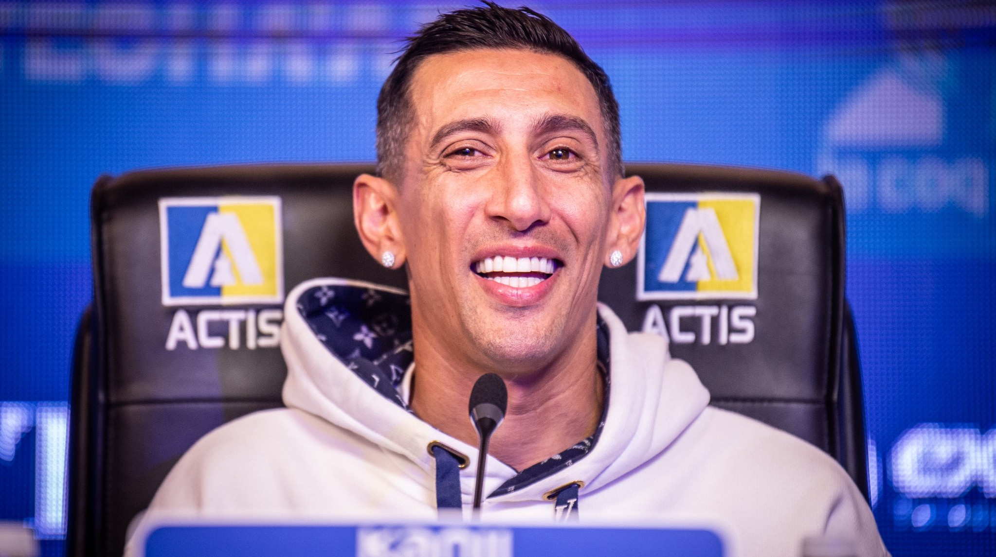 Легенда сборной Аргентины отметил голом возвращение в Росарио Сентраль