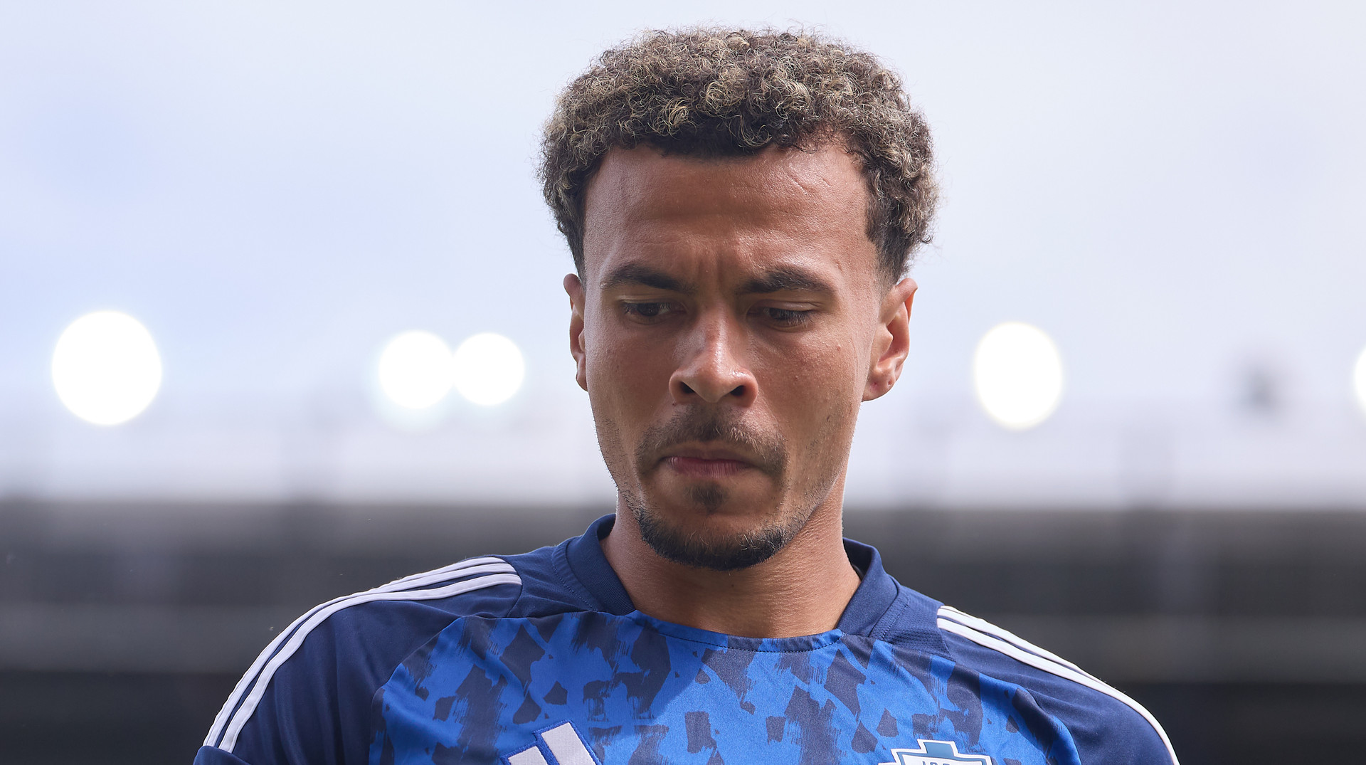 Матір-алкоголічка, торгівля наркотиками і залежність в Тоттенгемі: як падала зірка Деле Аллі