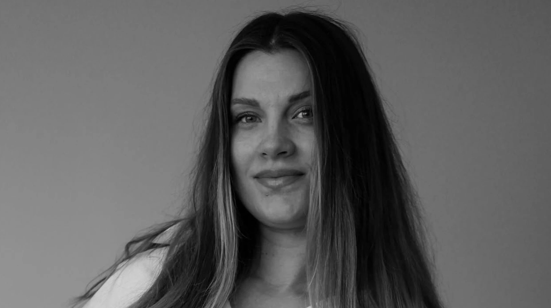 Не віриться, що це відбувається: вагітна Харлан розчулила фанатів особливими фото
