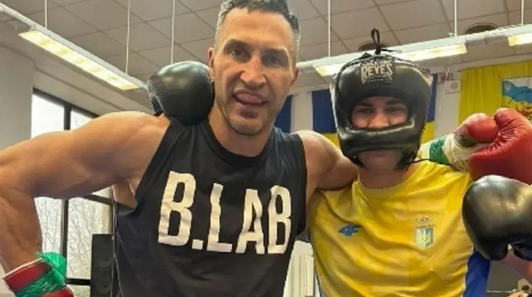 Владимир Кличко провел спарринг с участником Олимпийских игр