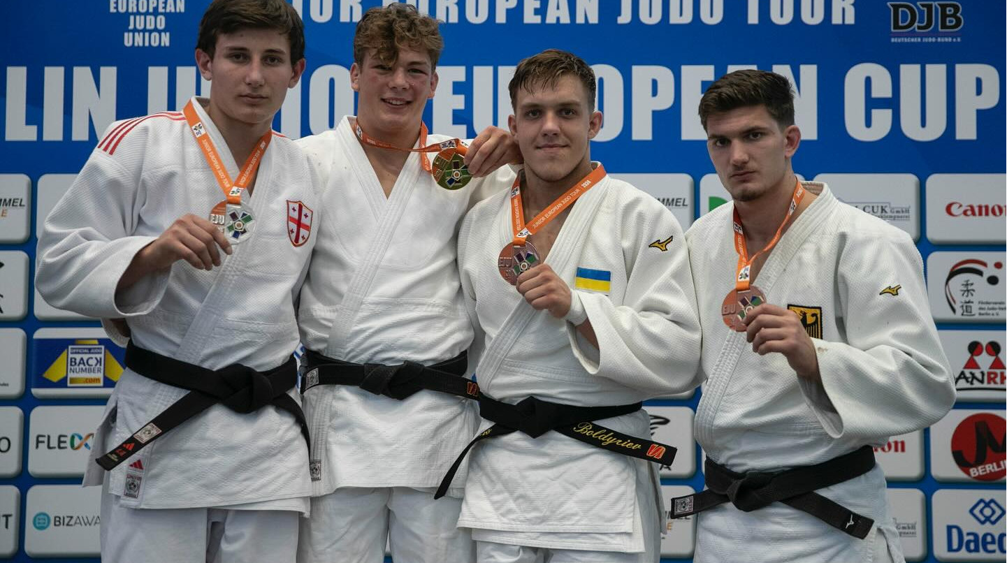 Украинцы завоевали шесть медалей на Кубке Европы