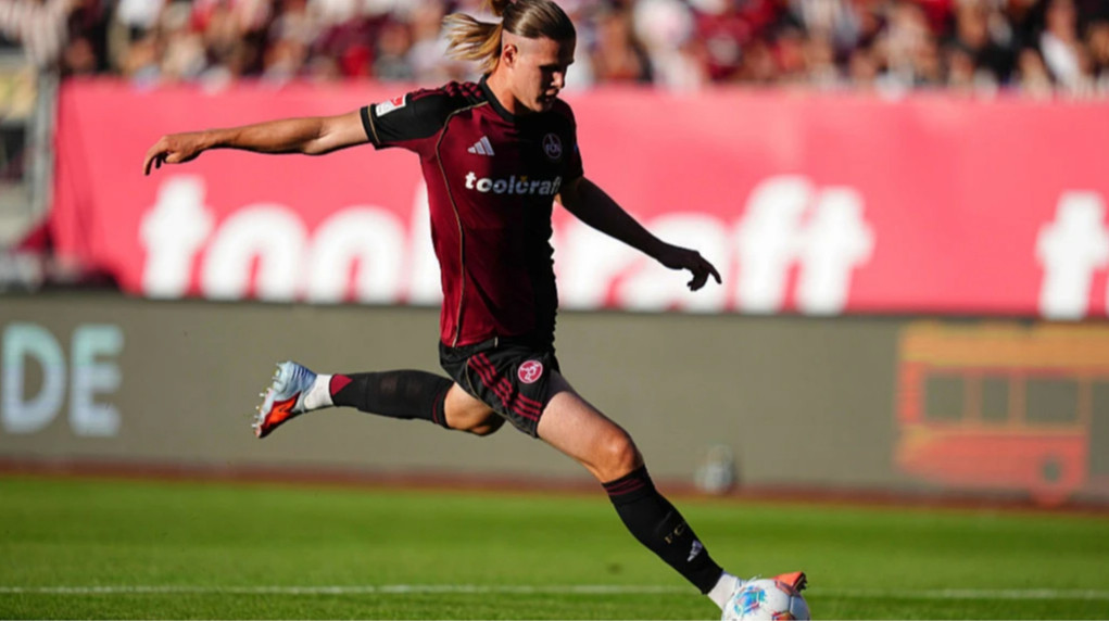 Український нападник Баєра Степанов вирушить у нову оренду: визначився майбутній клуб гравця