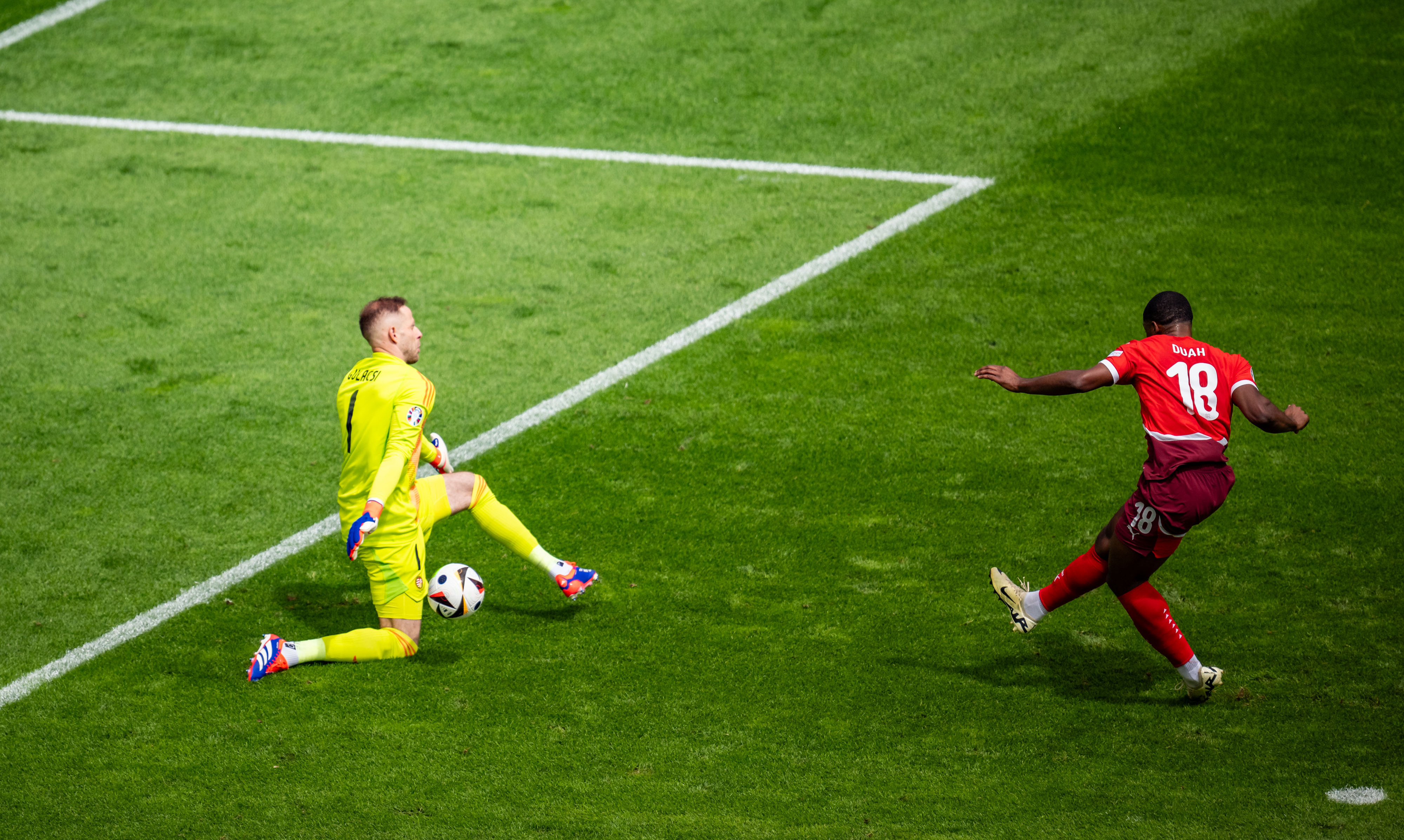 Швейцария — Венгрия 3:1: обзор матча Евро-2024