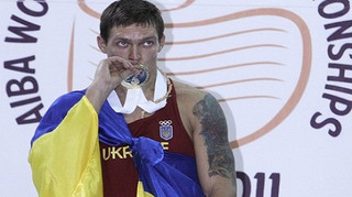 Історія дня. Усику пропонували здати бій у фіналі чемпіонату світу, відповідь українця була епічною