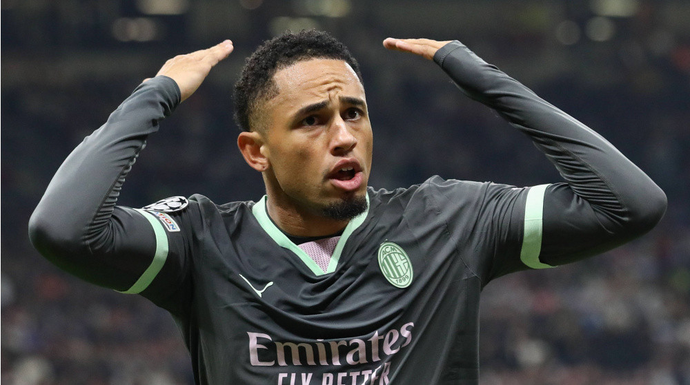 Фенербахче и Бешикташ заинтересованы в вингере Милана