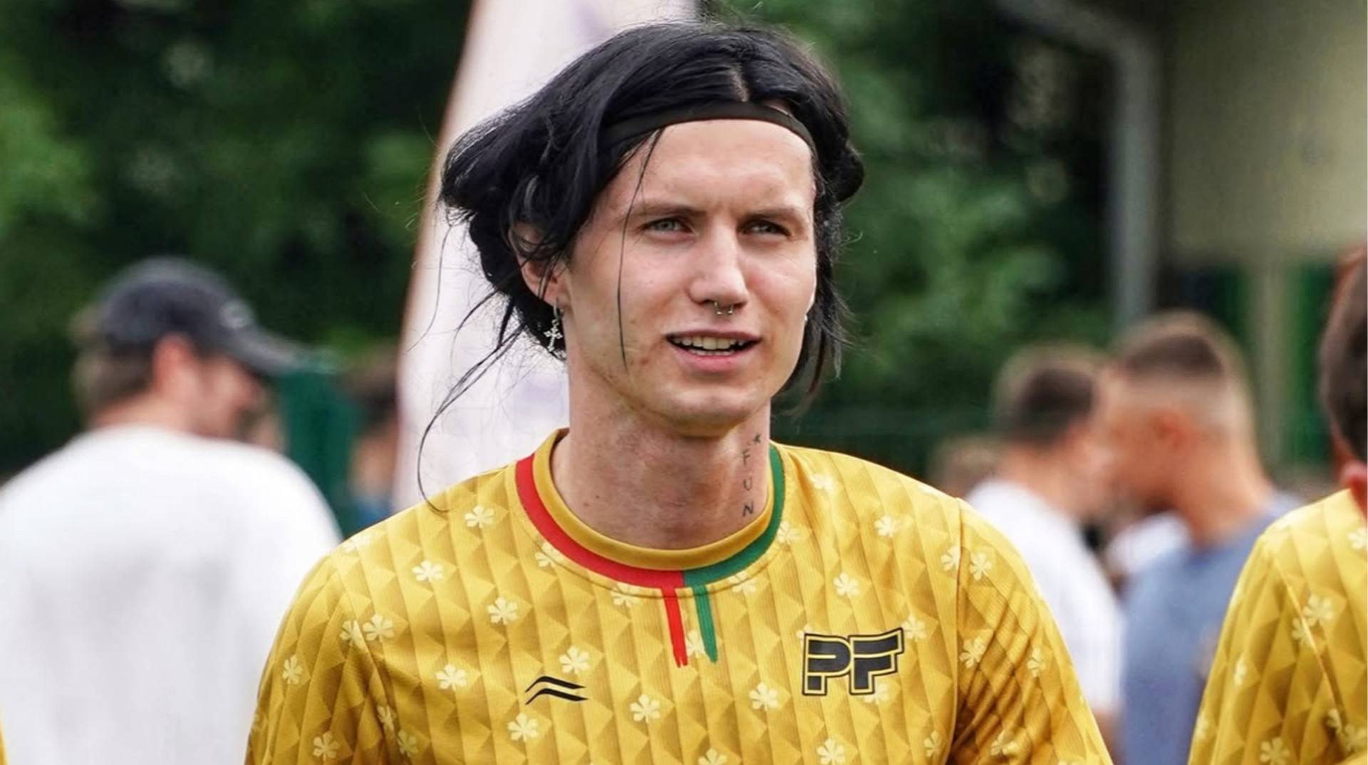 Миша, я с тобой: украинский блогер поддержал Мудрика на фоне скандального видео