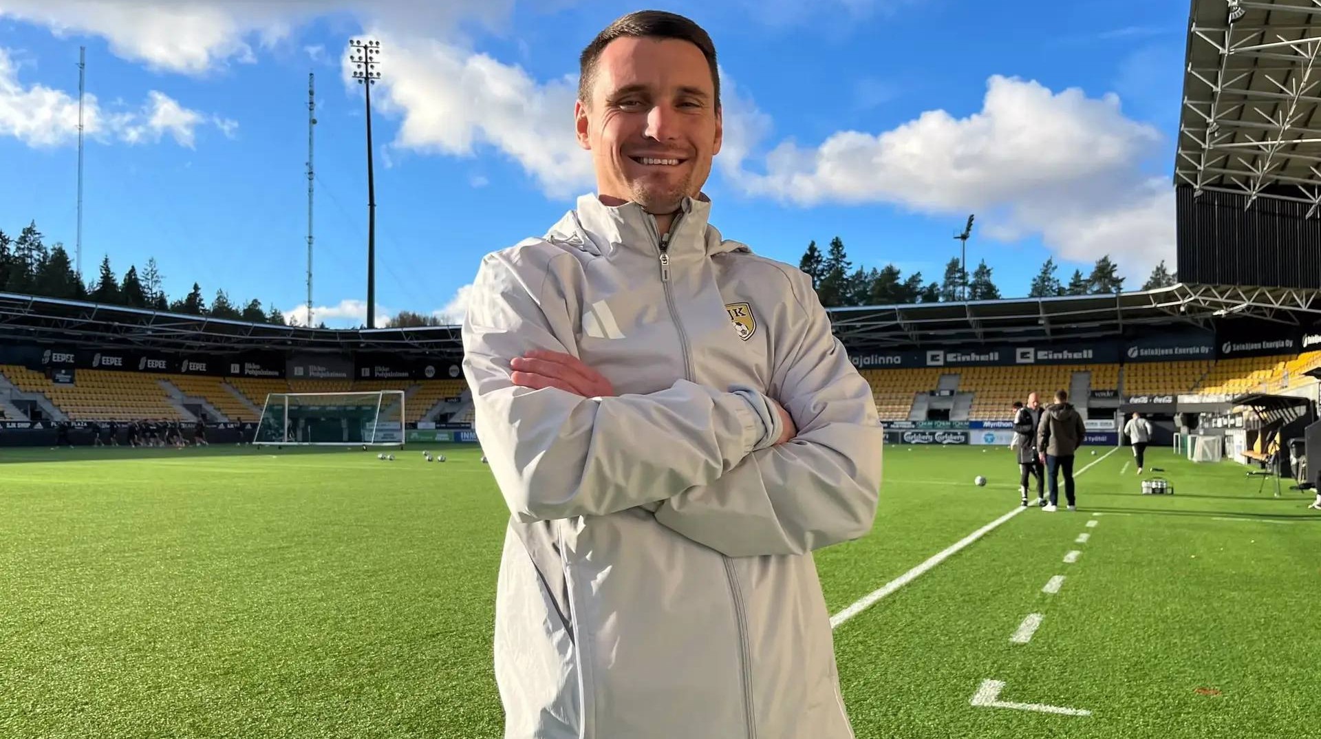 Экс-игрок сборной Украины стал тренером в Финляндии