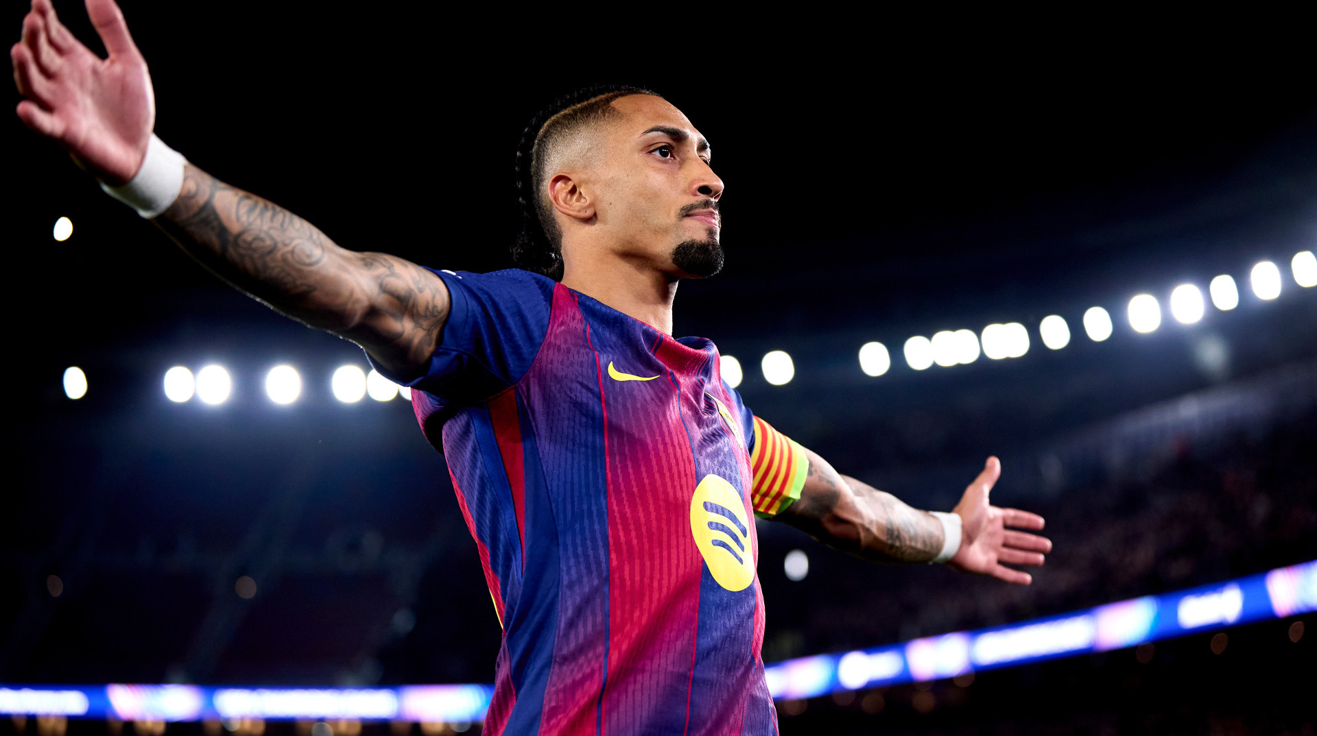 Дубль Рафіньї приніс Барселоні перемогу над Реалом та титул Суперкубку Іспанії