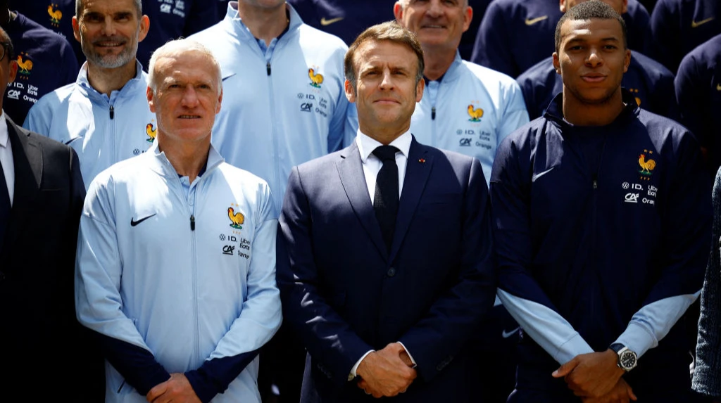 Макрон спрогнозировал результат матча ПСЖ с Баварией