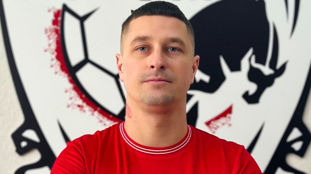 Пробій підписав ексгравця Дніпра та Вереса