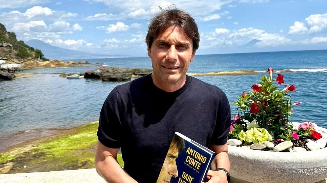 Конте може очолити збірну Італії: Наполі готовий відпустити тренера