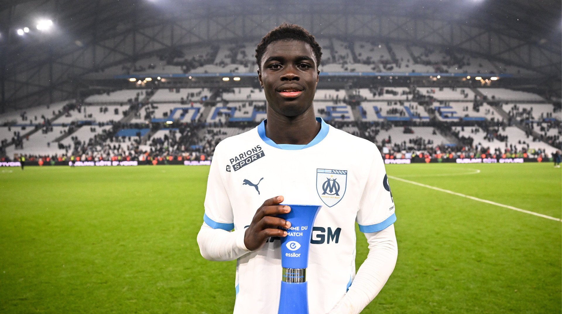 18-річний центральний нападник Марселя стане одноклубником Довбика