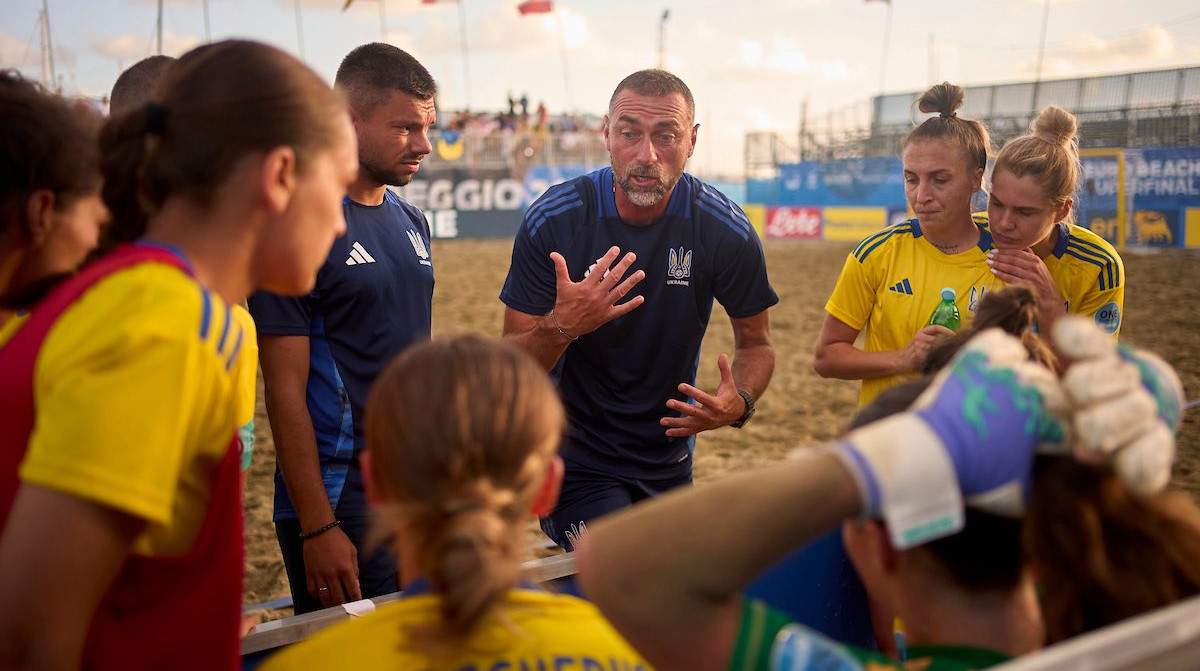 Против песчаных зубров: известны соперники сборных Украины в полуфиналах Евролиги-2025