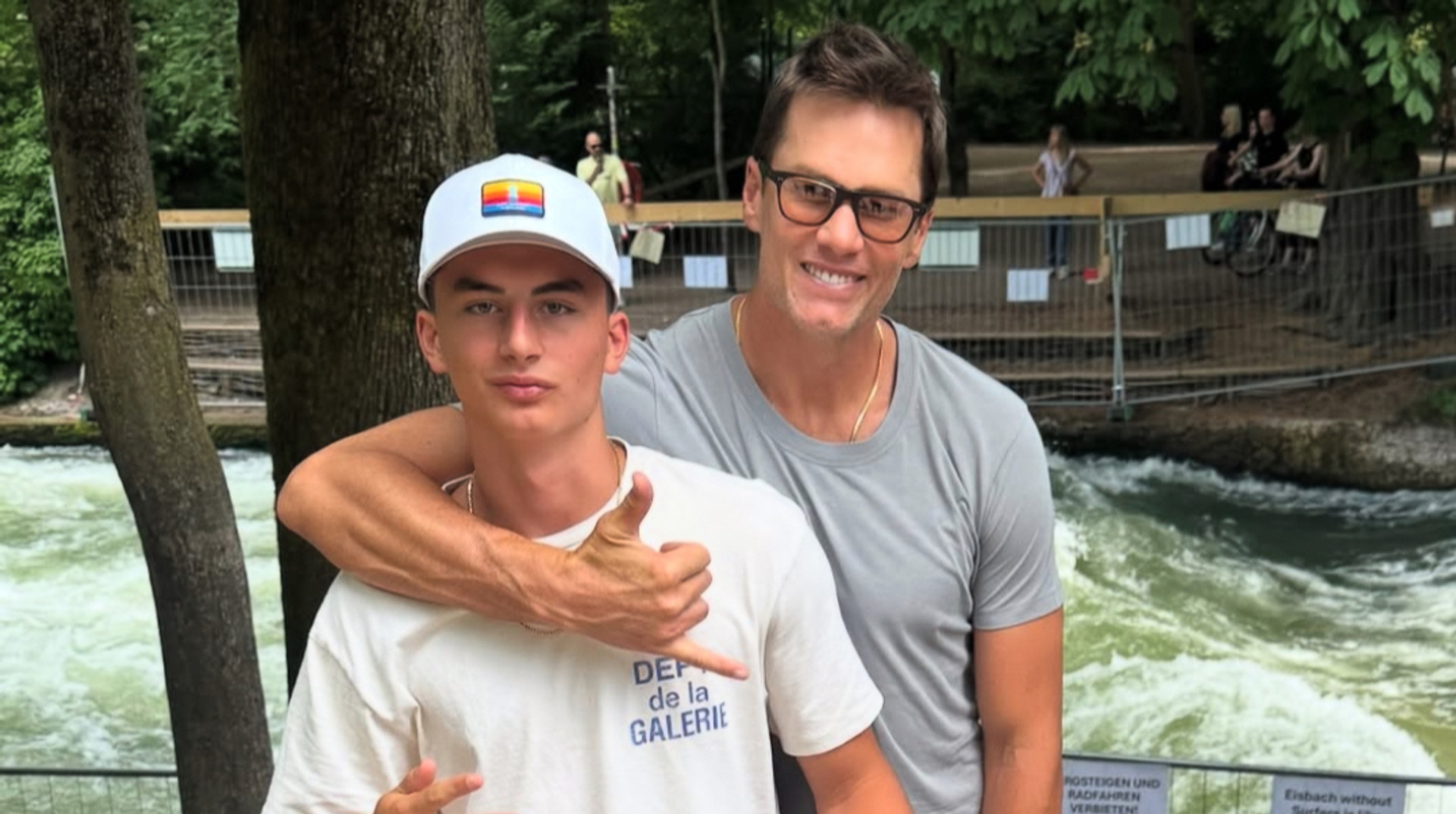 Легендарний Том Бреді подарував сину унікальний годинник вартістю 3 мільйони доларів