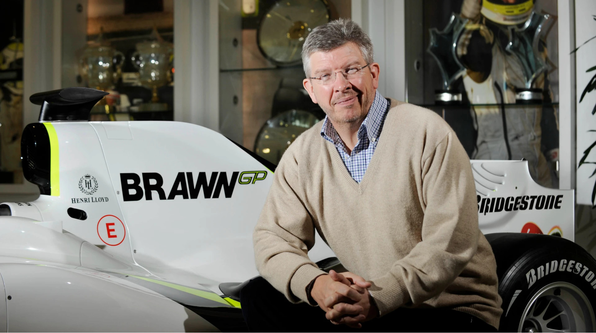 Победить вопреки ожиданиям: история Росса Брауна и команды Браун GP в Формуле-1