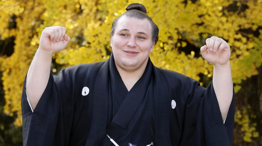 Імператриця Японії Масако похвалила українця Аонішікі