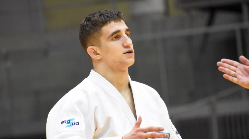 Колобов приніс Україні першу медаль на турнірі Grand Slam у Астані, здолавши представника Росії