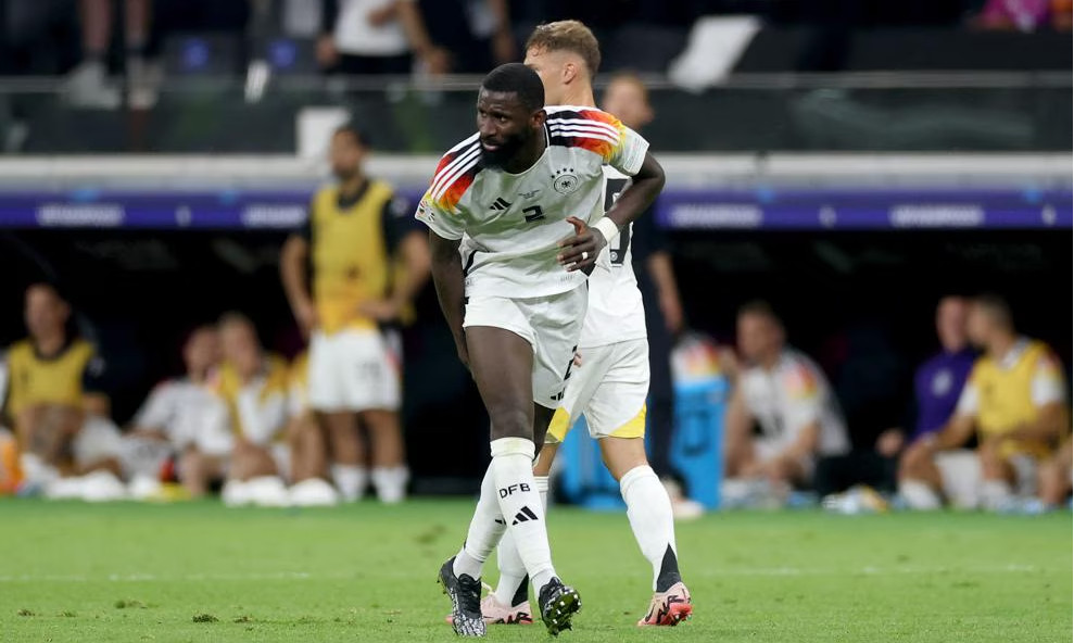 Лидер сборной Германии восстановился к матчу с Данией