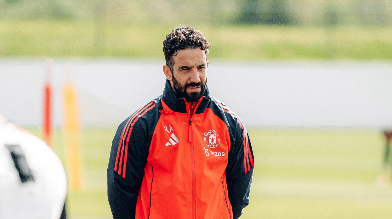 Персонал на грани возмущения: Рэтклифф запланировал очередные сокращения в Манчестер Юнайтед