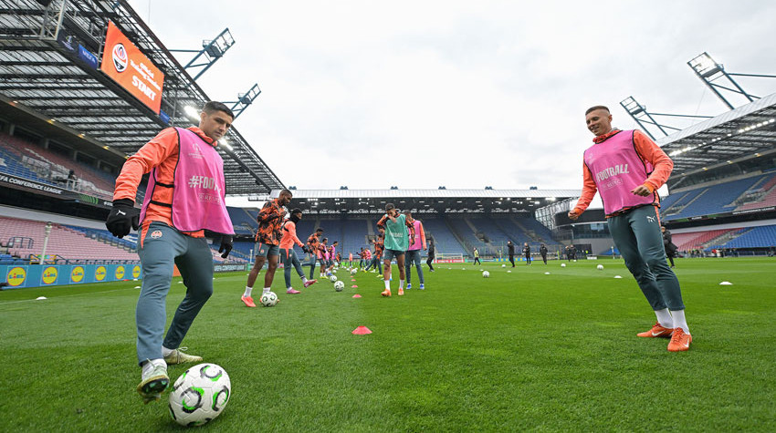 Букмекери визначили фаворита матчу 1/4 фіналу Ліги конференцій Шахтар – АЗ