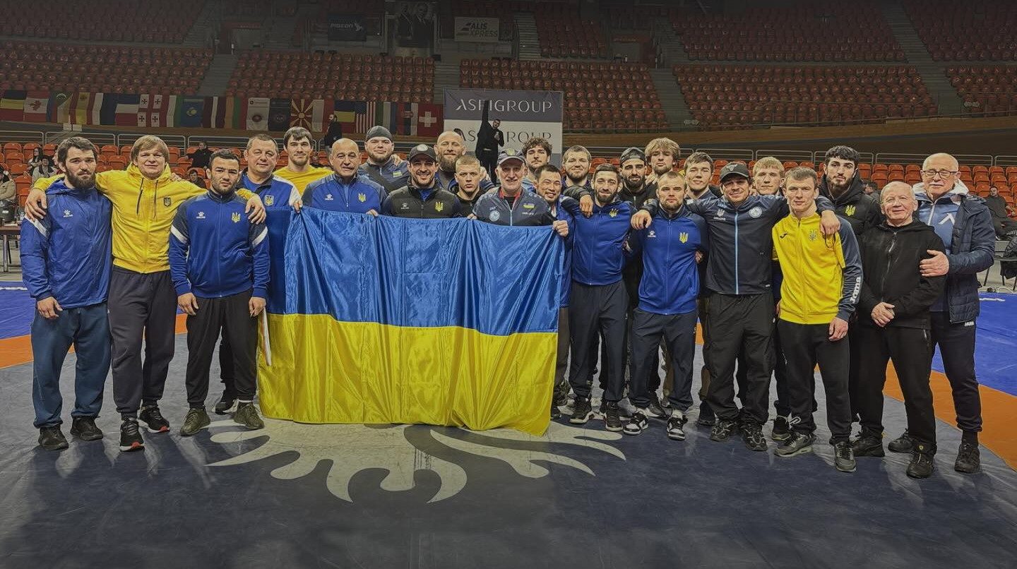 Сборная Украины по греко-римской борьбе выиграла турнир в Болгарии