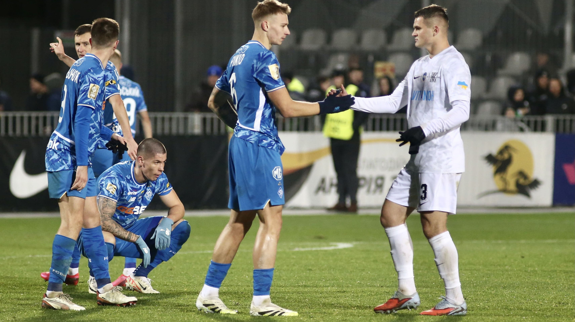 Динамо б'є рекорди, Карпати знову програли вдома та неспинний Шахтар. Підсумки 13 туру УПЛ