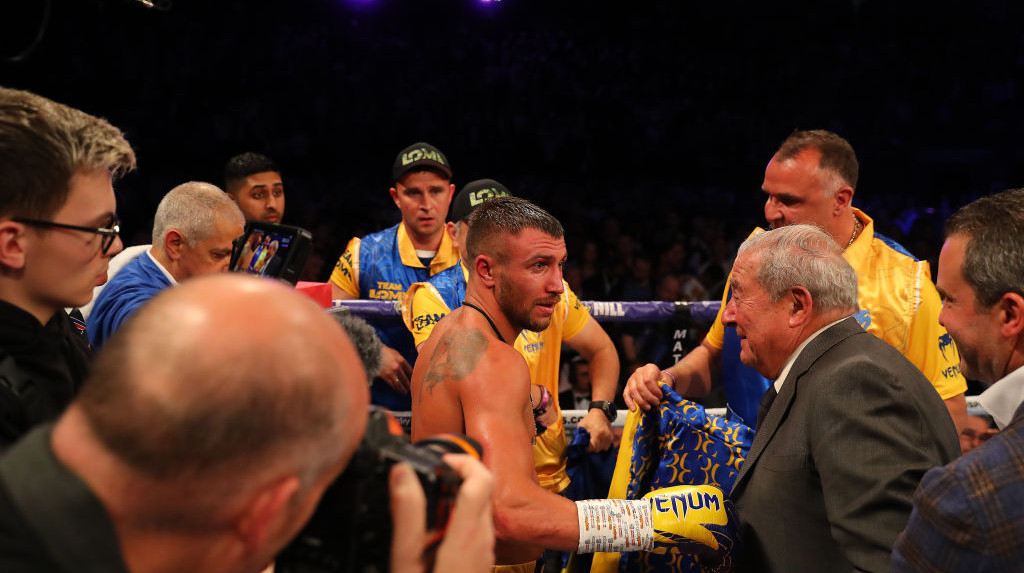 Він був чемпіоном свого покоління: Арум відреагував на рішення Ломаченка завершити кар'єру