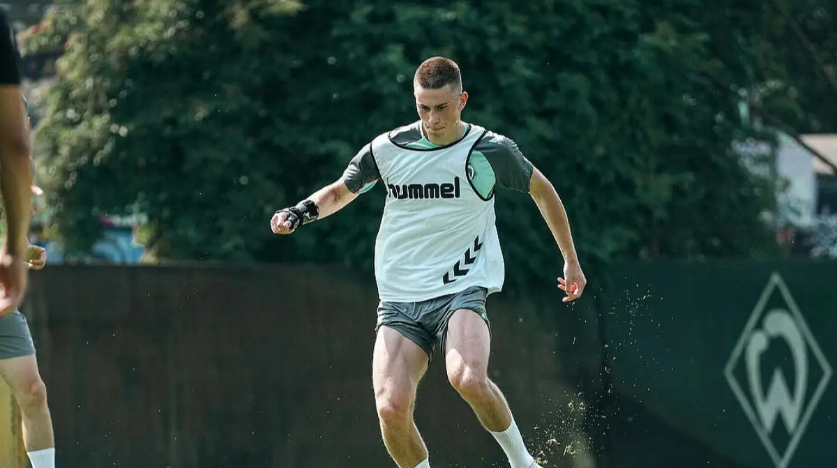 Клуб Первой лиги подпишет бывшего защитника Вердера – СМИ