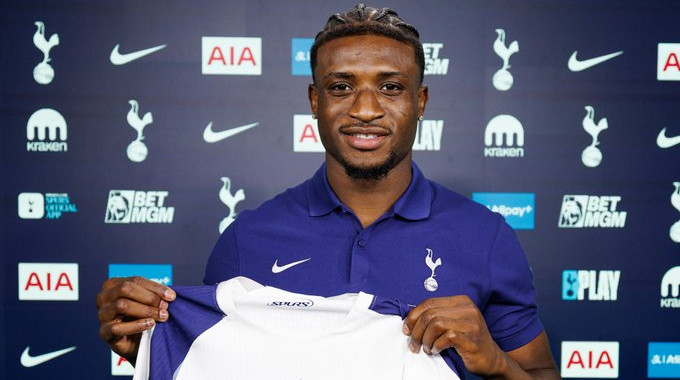 Тоттенхэм объявил о подписании лидера Вест Хэма