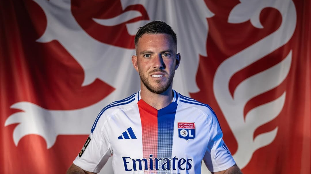 Именитый хавбек Лиона перейдет в катарский клуб