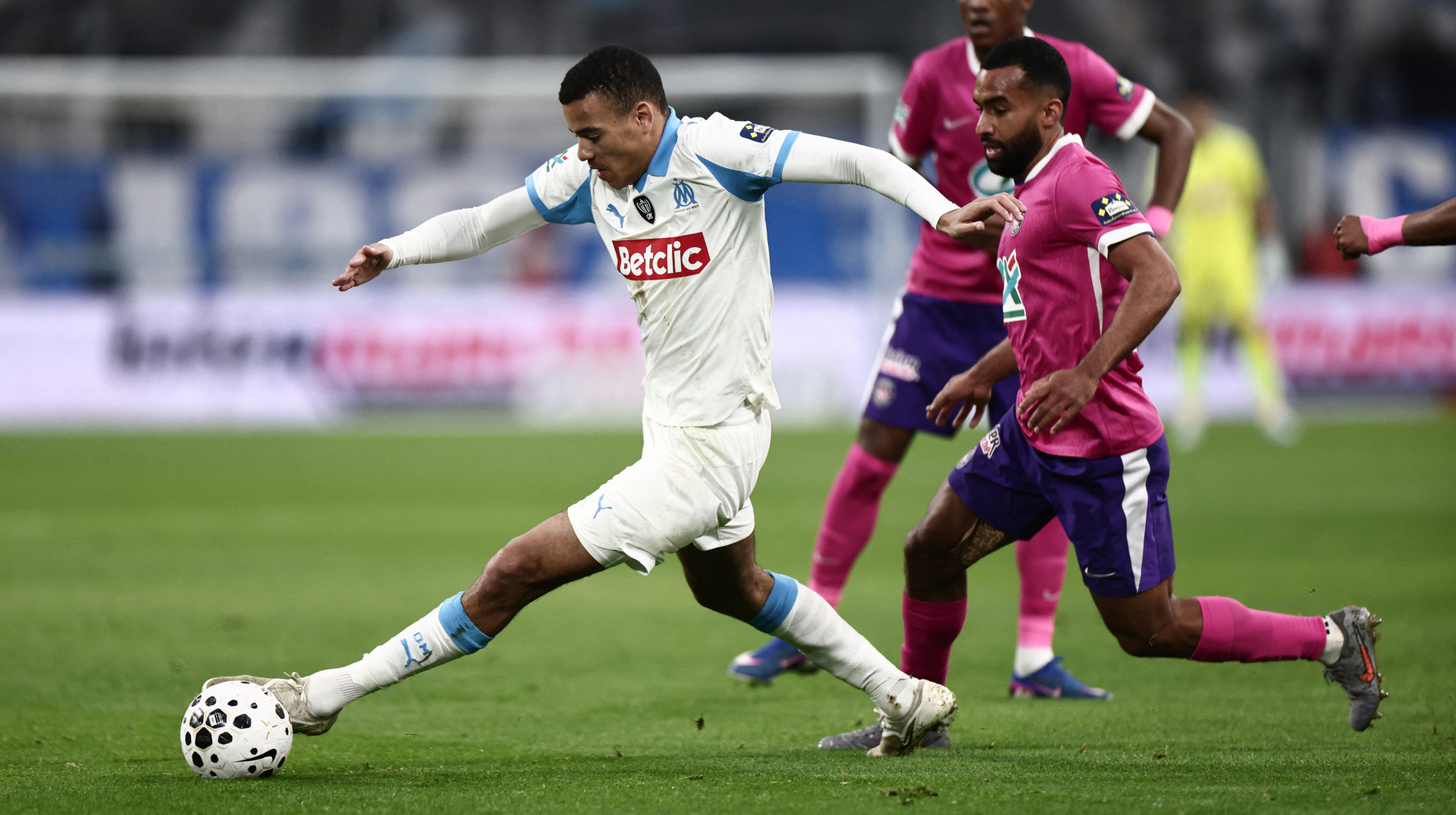 Ніцца у серії пенальті вибила Лор'ян, Марсель вилетів від Тулузи з чвертьфіналу Кубку Франції