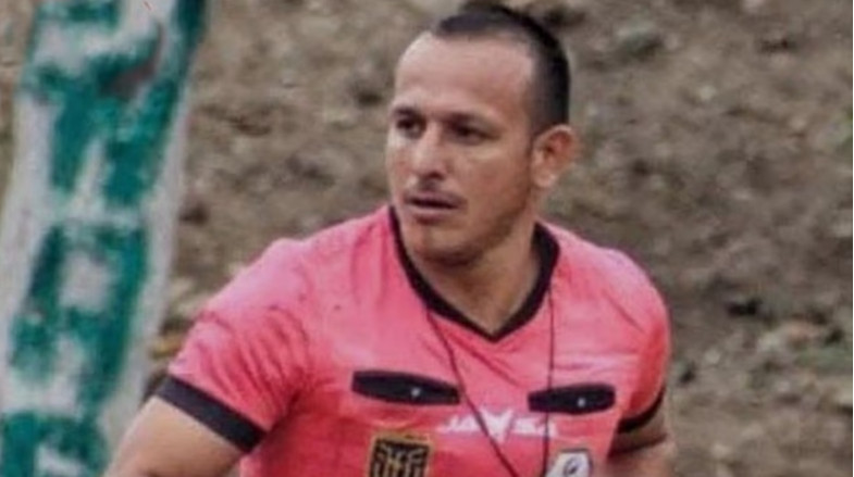 В Еквадорі під час матчу застрелили суддю