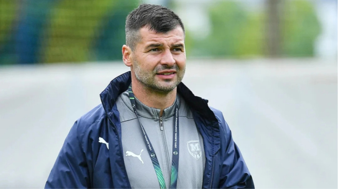 УПЛ объявила лучших игрока и тренера сентября