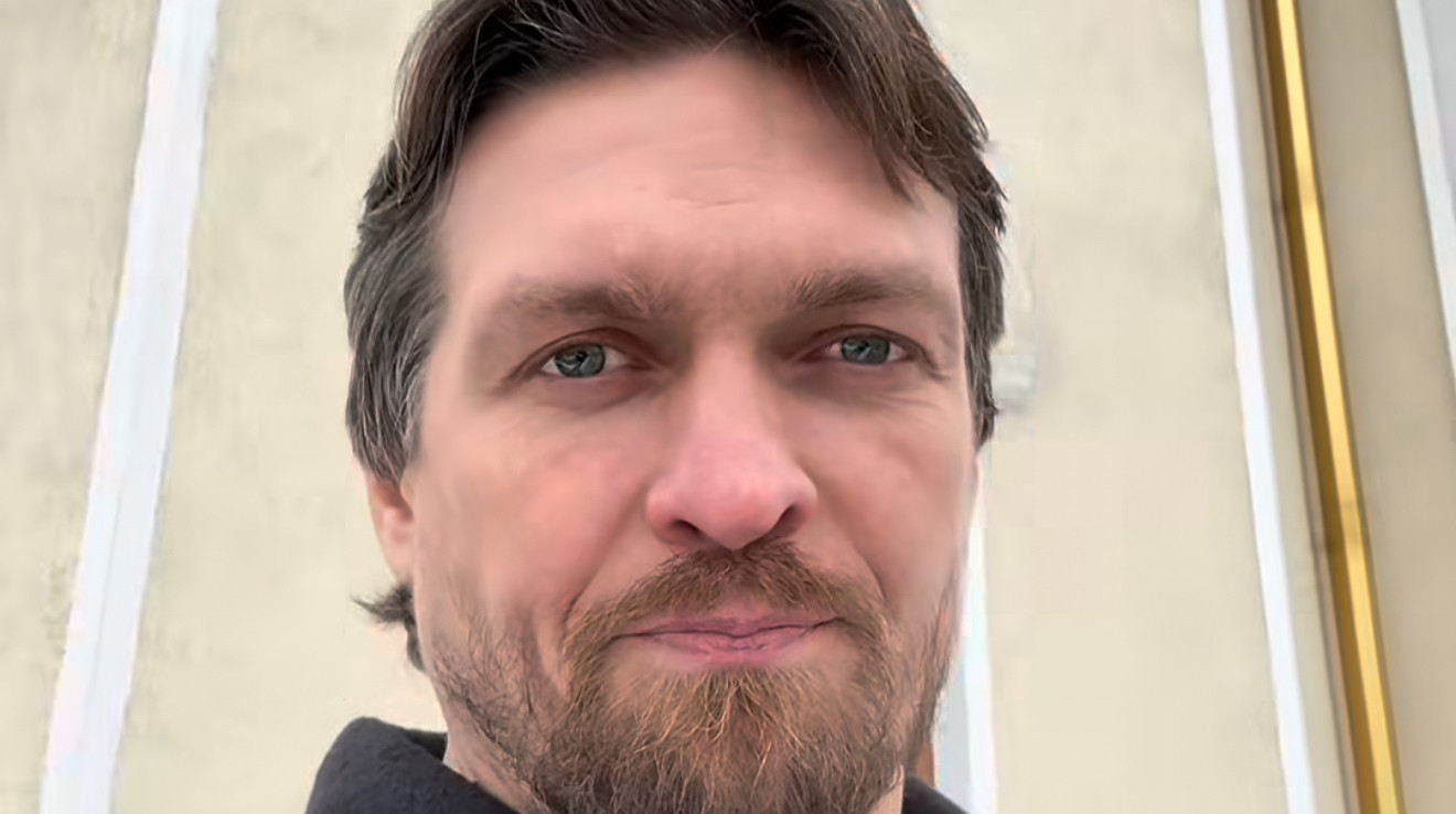 У кожного є своя думка: Усик відповів на критику за привітання українців із Різдвом 7 січня