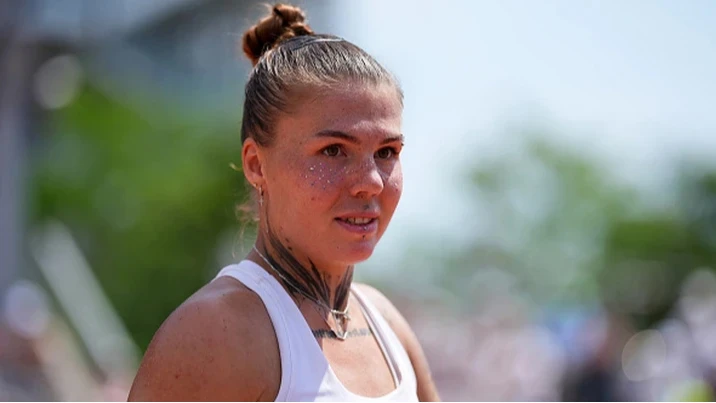 Олейникова не без проблем прошла первый раунд турнира в Сингапуре