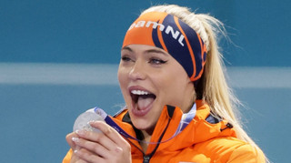 Зіркова ковзанярка та наречена Джейка Пола стала лицаркою після успіхів на Олімпіаді