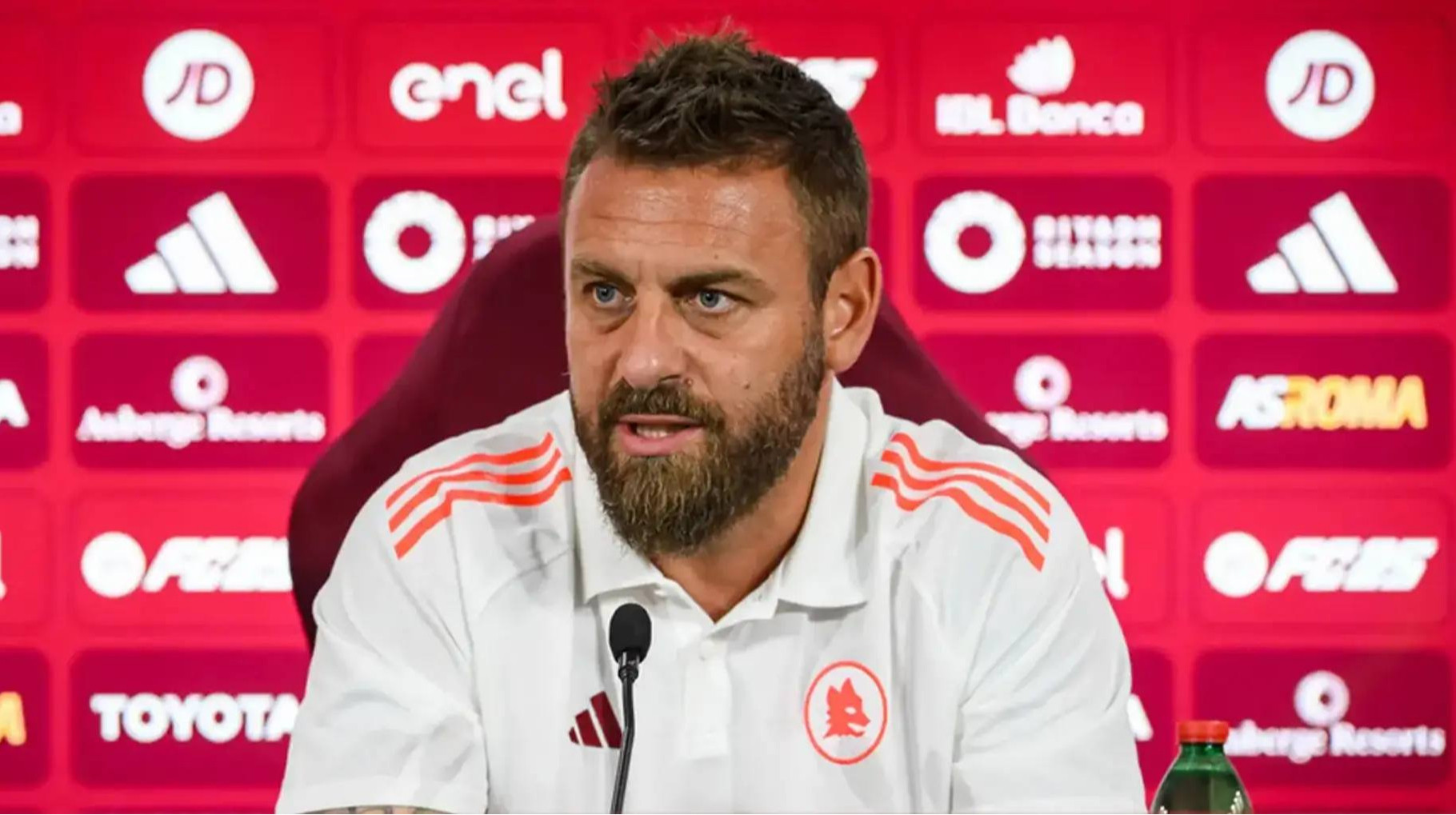 Де Росси может возглавить Дженоа