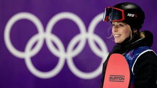 Королева слоупстайла Зої Садовські: у 18 років стала легендою, у 20 – підкорила Олімпійську вершину