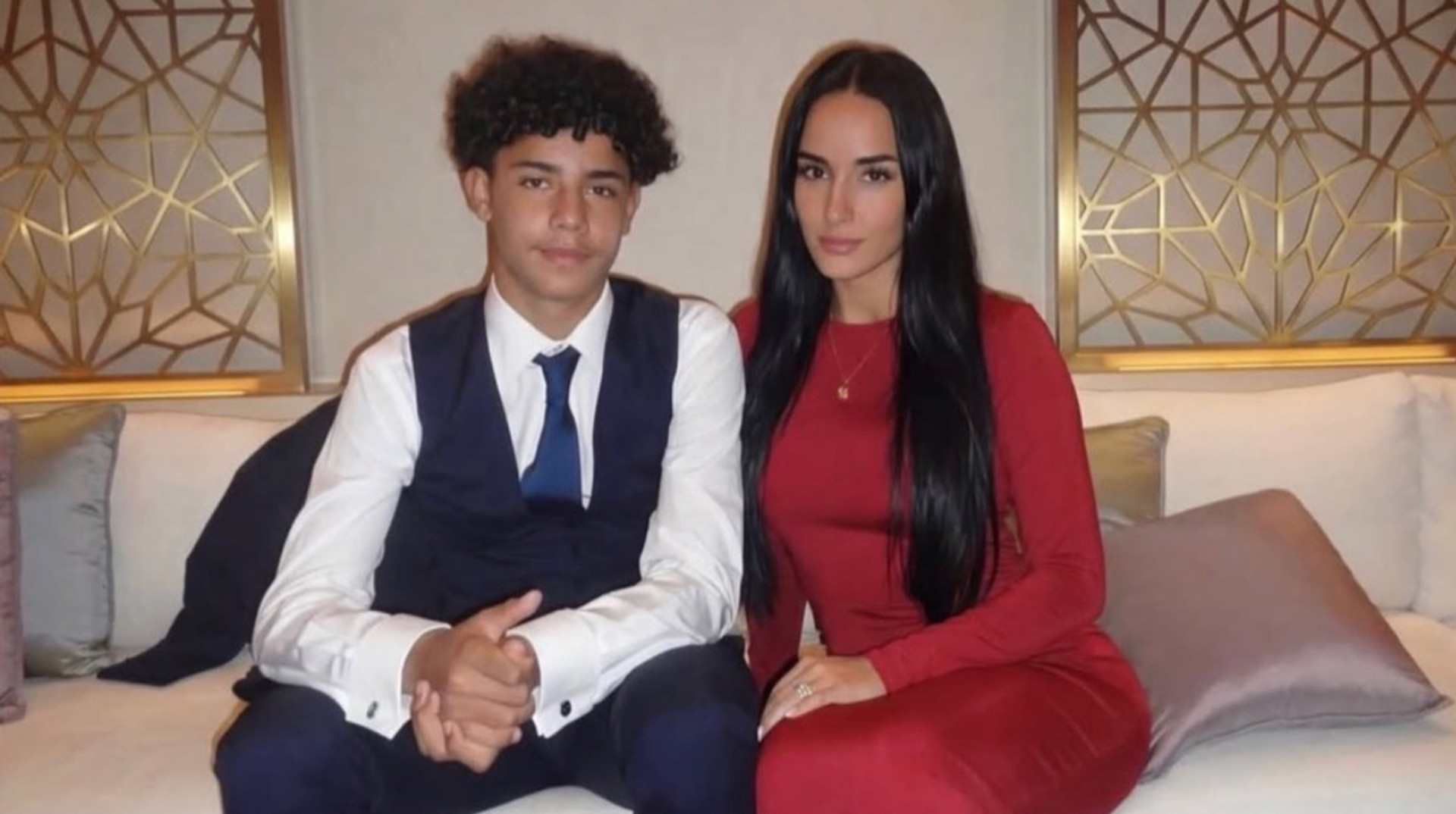 Сина Роналду підозрюють у стосунках із відомою бразильською моделлю: хлопцю лише 15 років