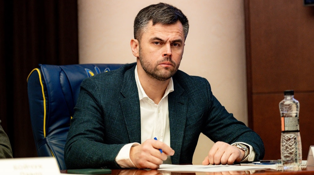 Артем Стоянов