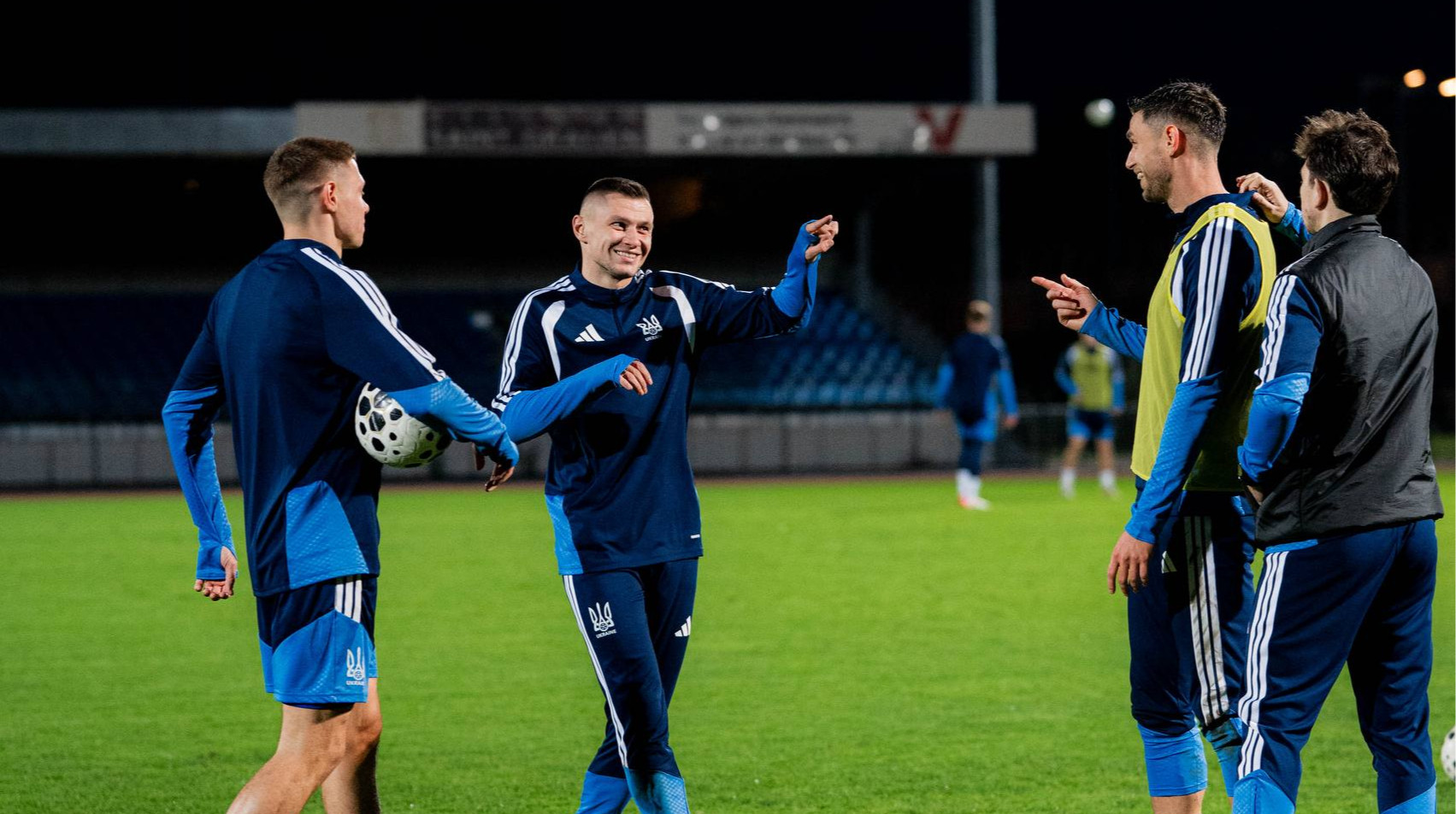 Збірна України провела перше тренування перед матчем з Францією