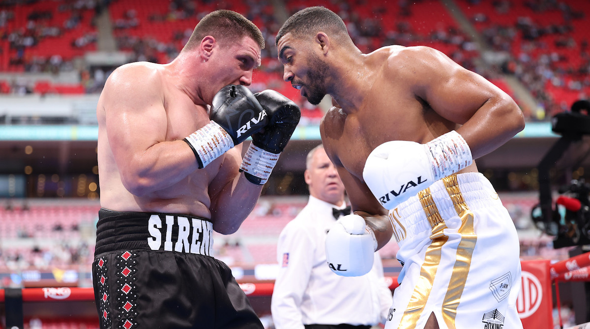 Перша поразка в кар'єрі: Сіренко поступився британцю Дакресу в андеркарді Усик – Дюбуа