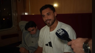 Гравці збірної України розважалися у потязі вікториною про Ісландію: акула, Ґудйонсен і Гра престолів