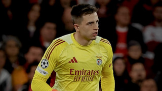 Вколотив щосили у ворота: гравець Бенфіки відзначився шаленим автоголом після відбитого пенальті Трубіна