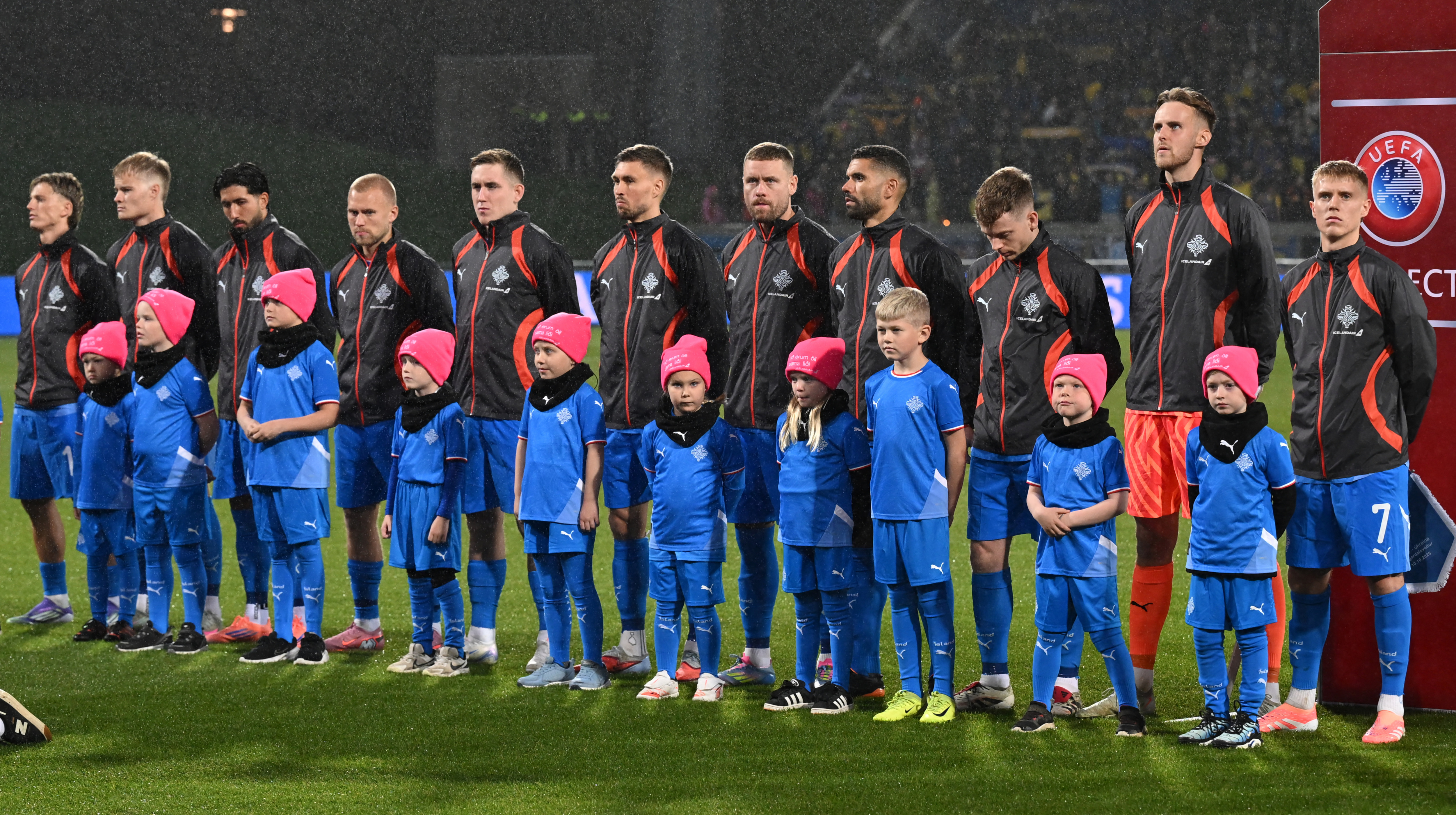 Тренер сборной Исландии: Для некоторых в команде это был последний шанс попасть на большой турнир